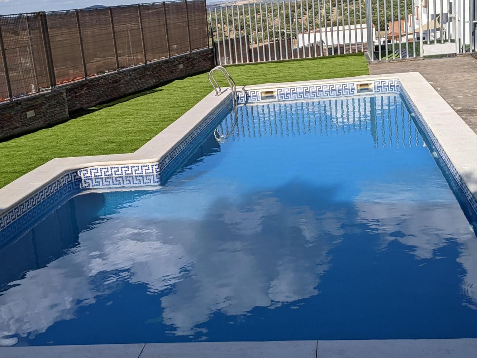 La Martela De Segura Apartamento Rural Piscina Segura de León Exterior foto